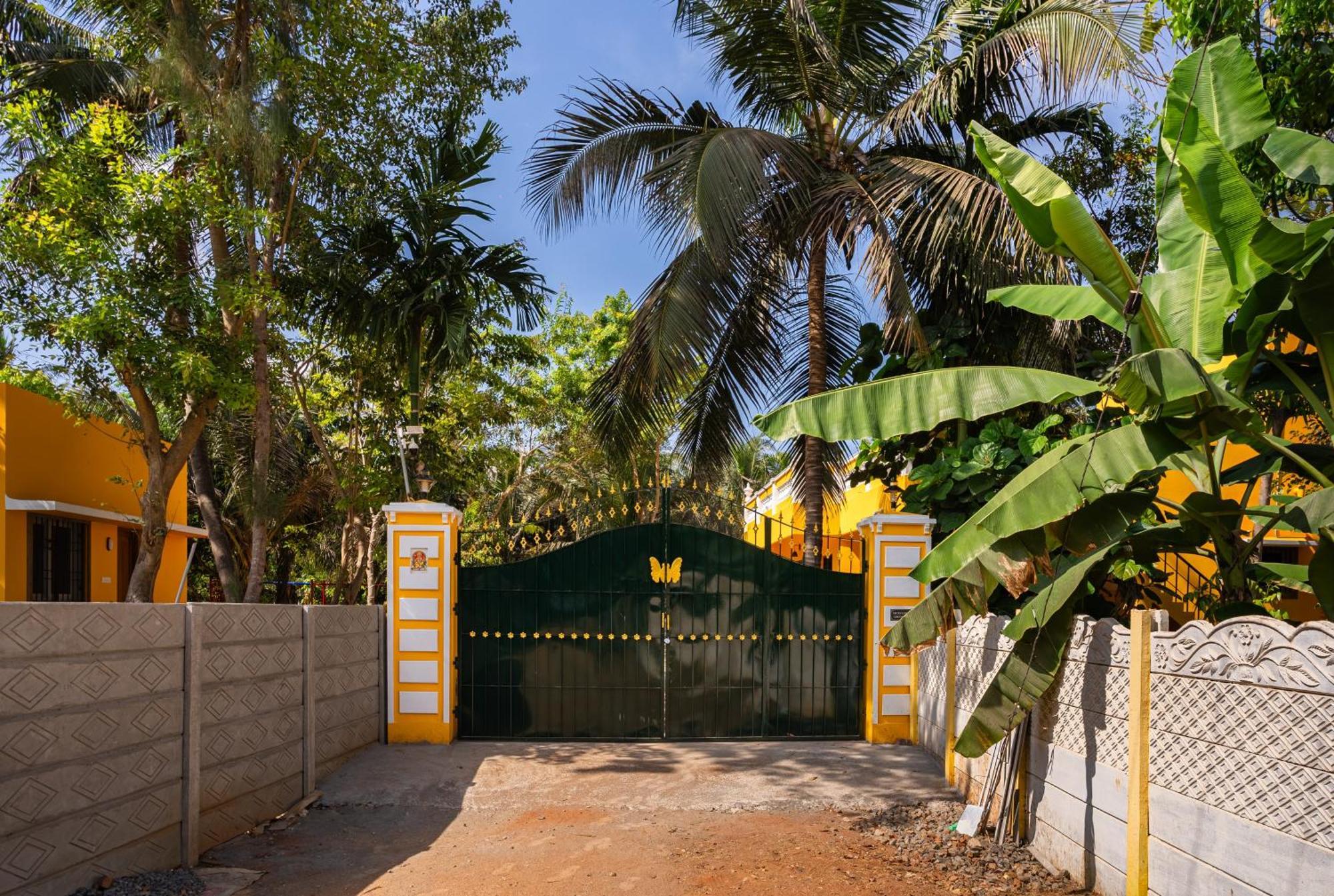 Teak Leaf Gateway Villa With Swimming Pool Indoor Games Kalapettai ภายนอก รูปภาพ