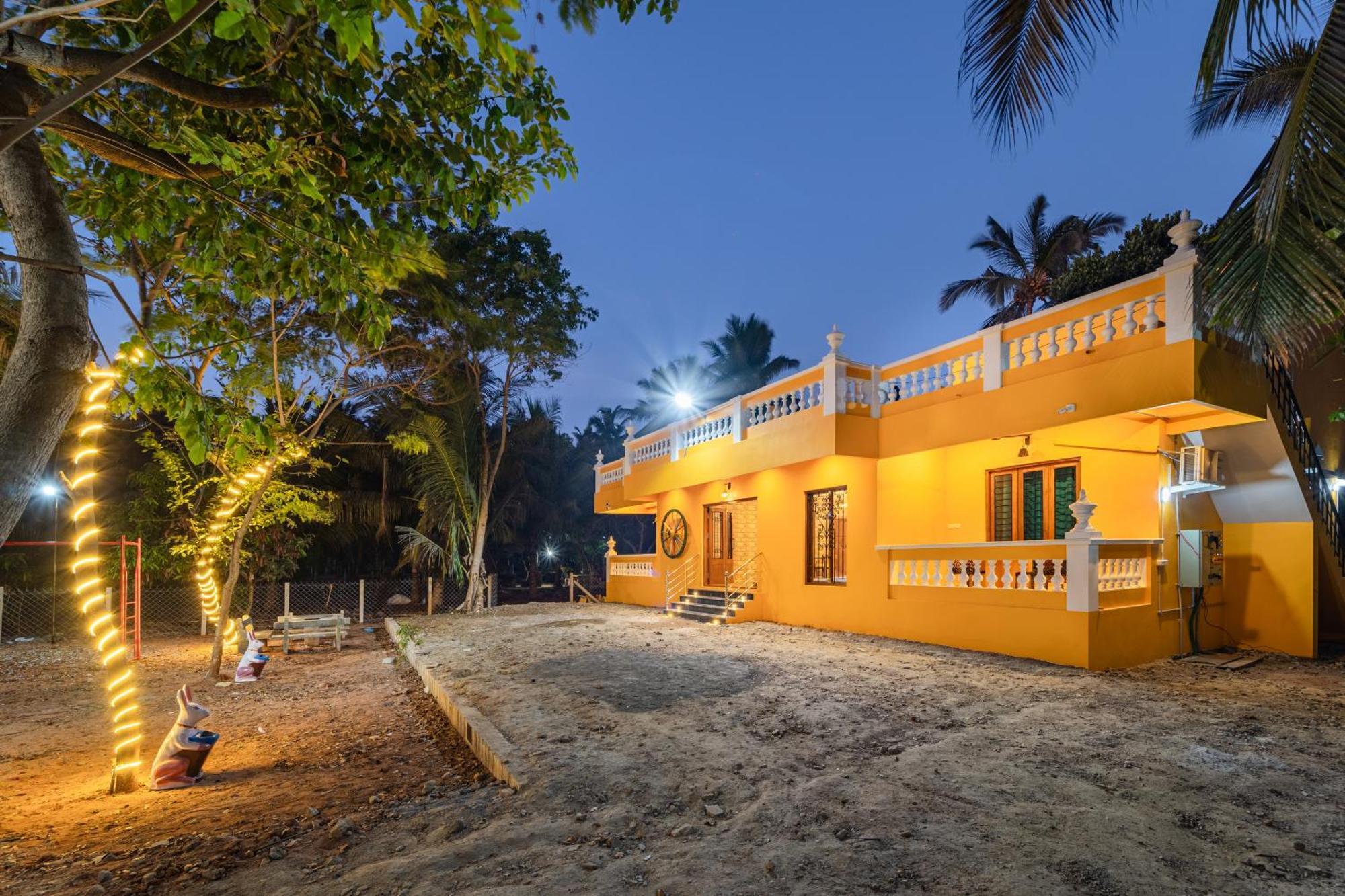 Teak Leaf Gateway Villa With Swimming Pool Indoor Games Kalapettai ภายนอก รูปภาพ