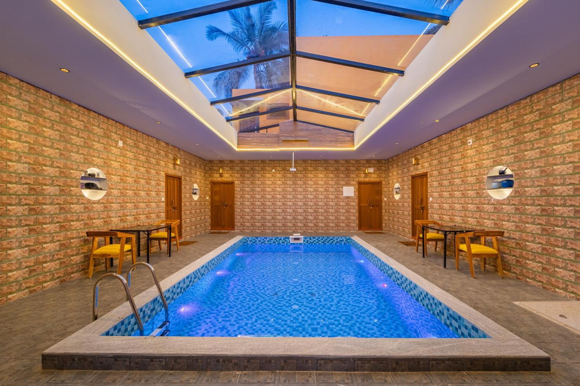 Teak Leaf Gateway Villa With Swimming Pool Indoor Games Kalapettai ภายนอก รูปภาพ
