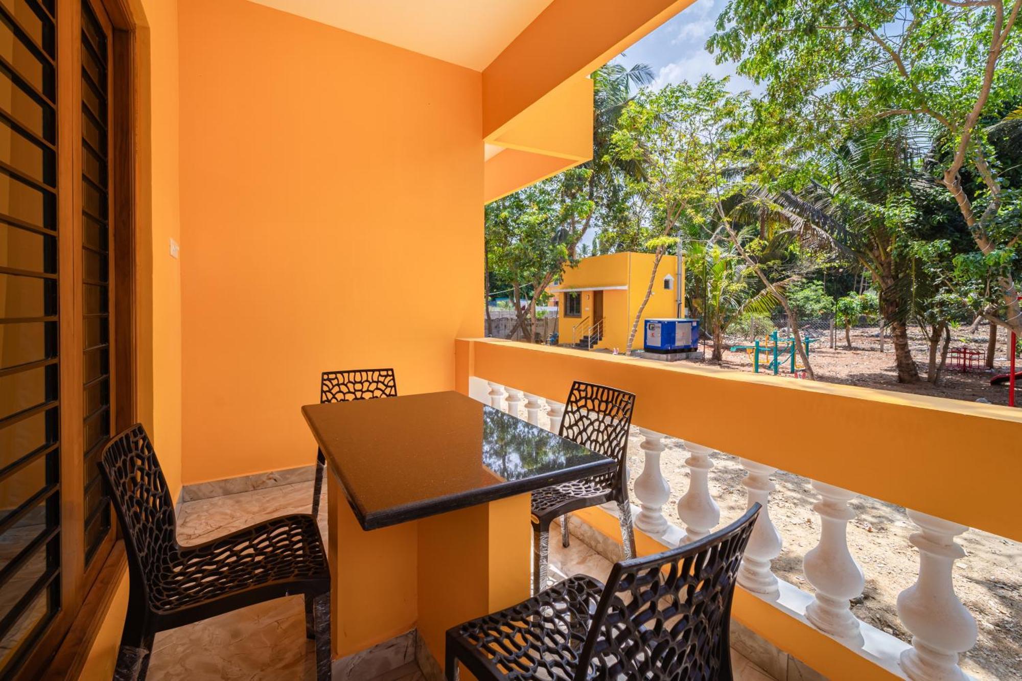 Teak Leaf Gateway Villa With Swimming Pool Indoor Games Kalapettai ภายนอก รูปภาพ
